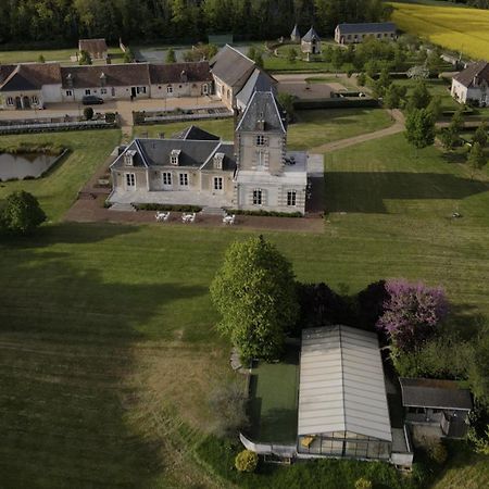 Domaine De La Vaudouriere Villa Lunay Exterior photo